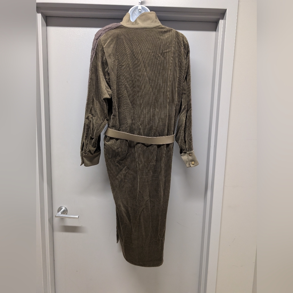 Louis Féraud Sweater Dress - Picture 4 of 6